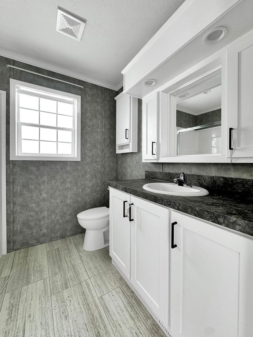 Highland estates 21 bathroom home features