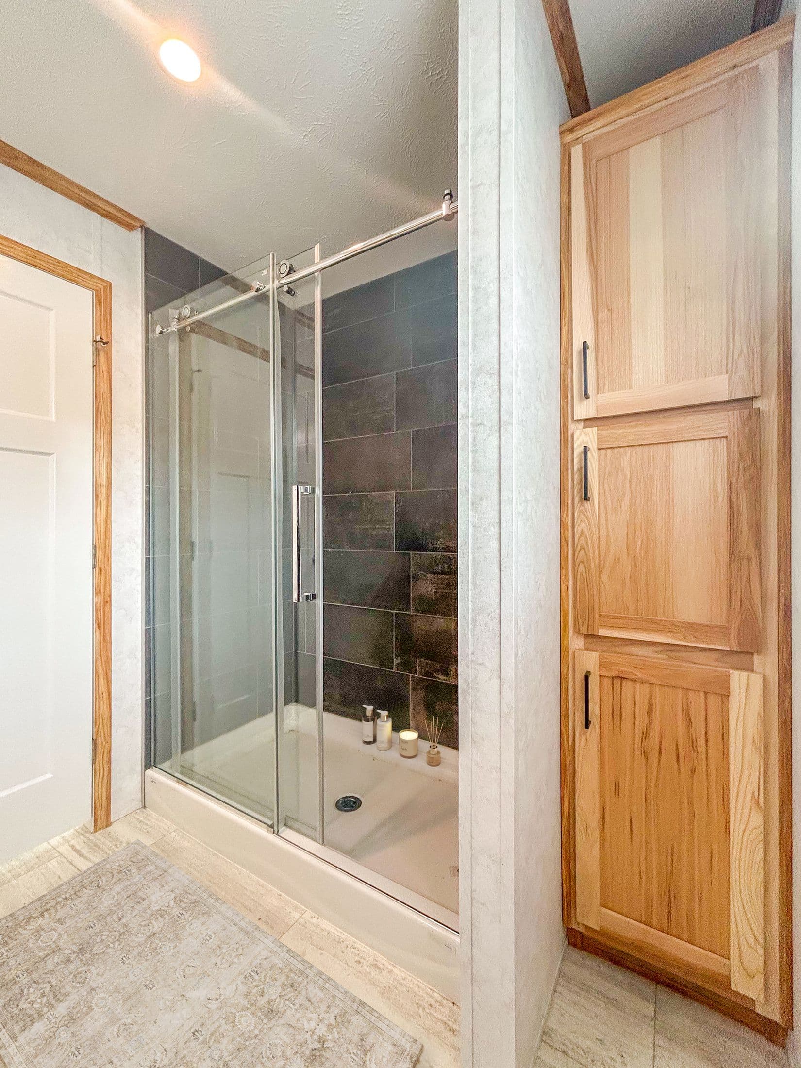 Hyspot 4c bathroom home features