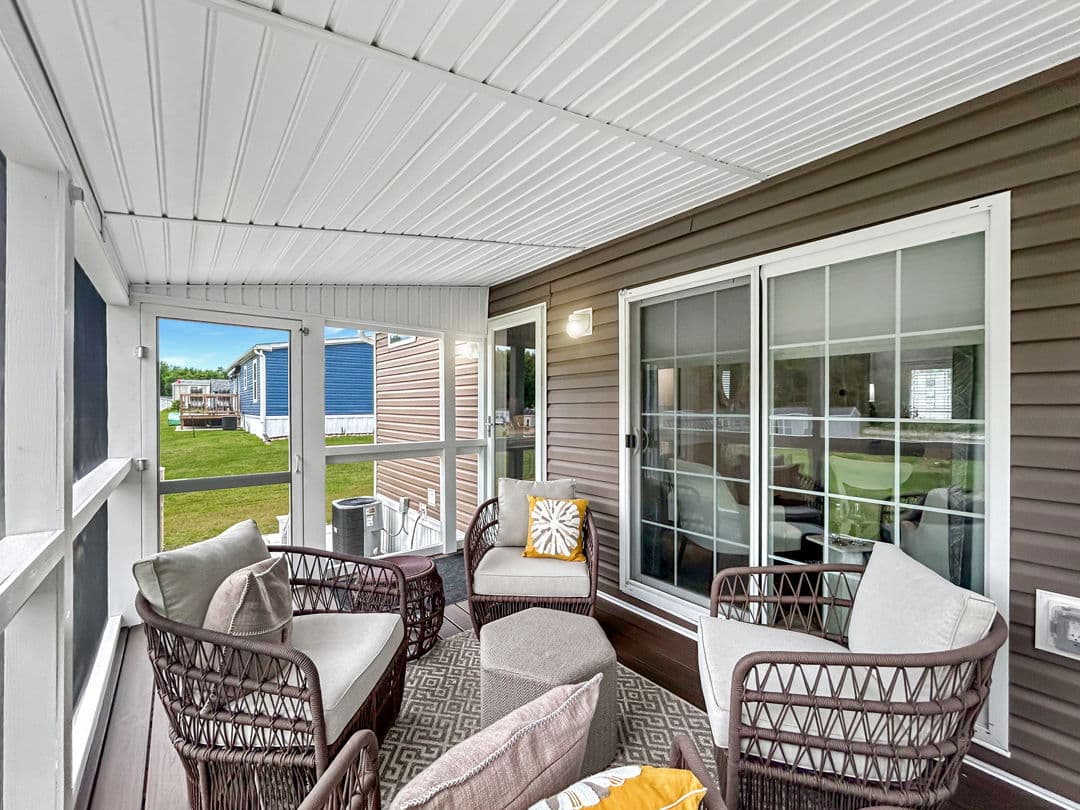 Rolling ridge 32a exterior home features