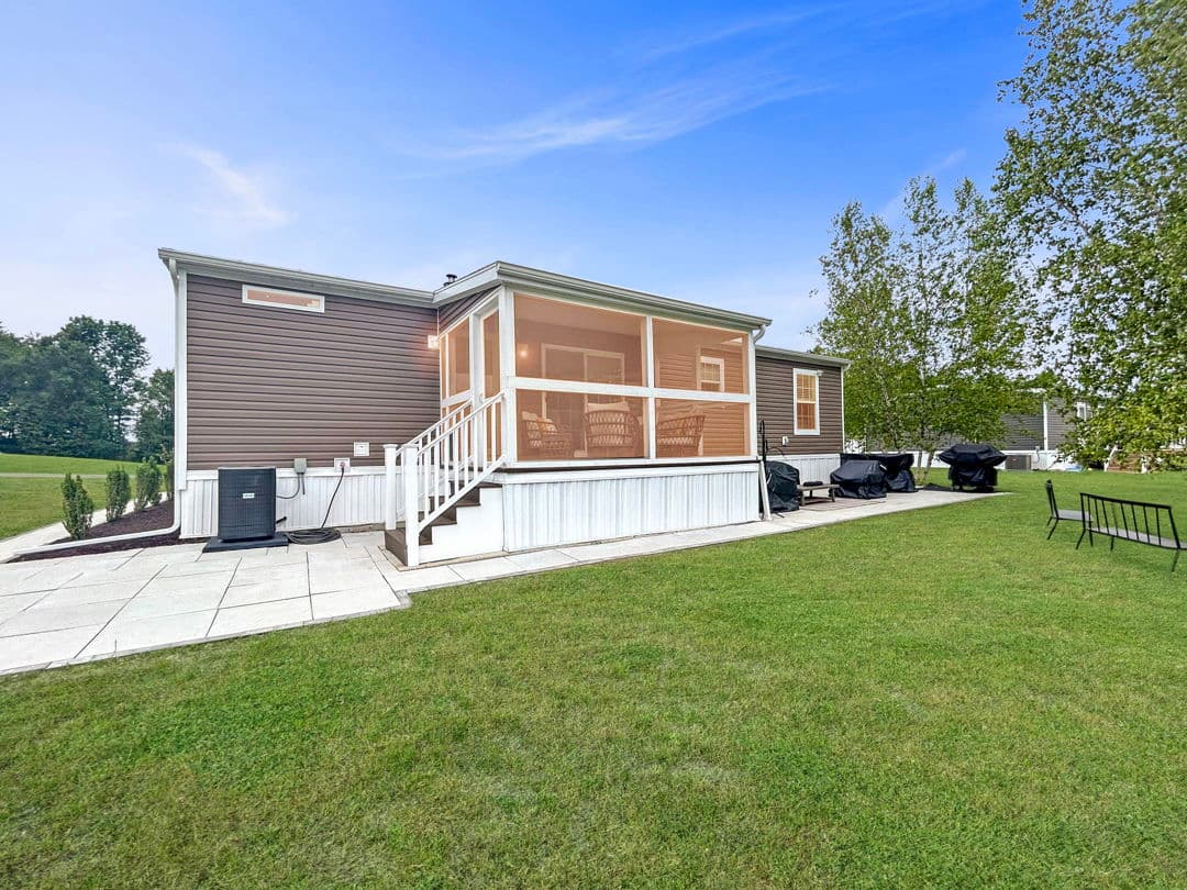 Rolling ridge 32a exterior home features