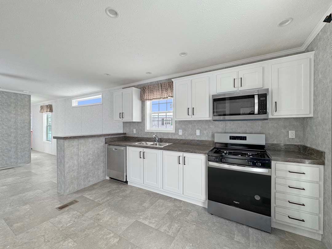 Highland estates 27 kitchen and hero home features