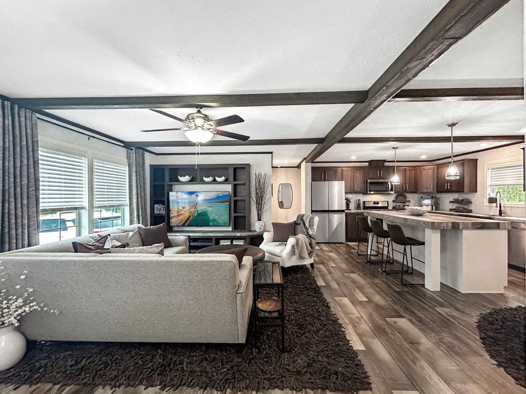 Rolling ridge 32a interior and kitchen home features
