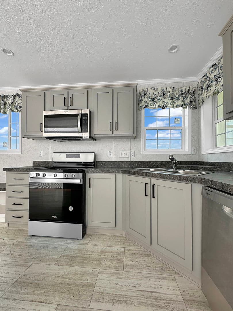 Highland estates 21 kitchen home features